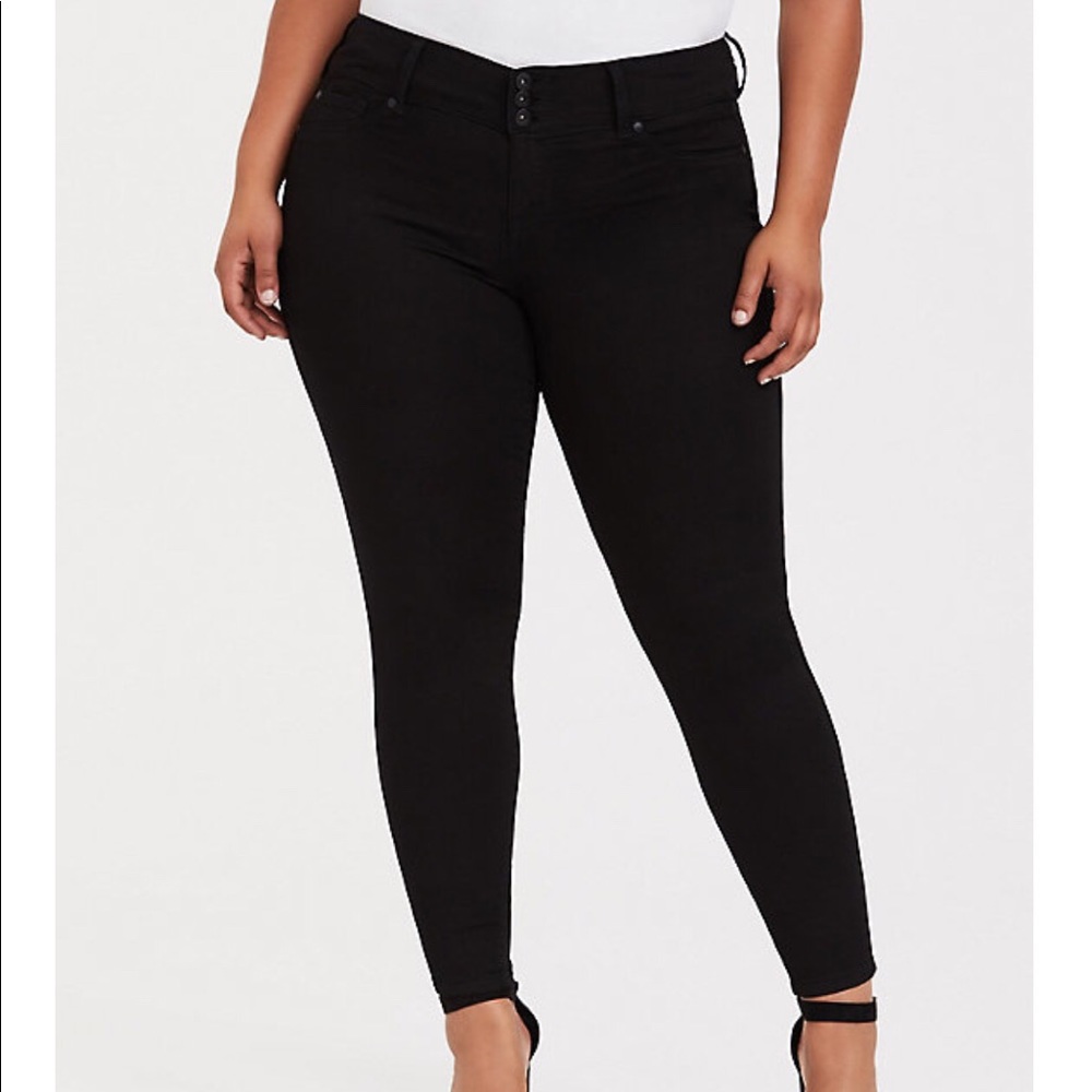 NWOT Black Jeggings